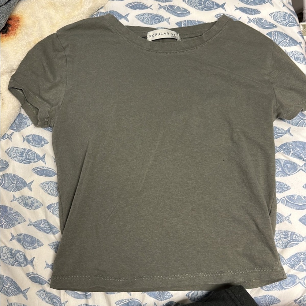 Crop top